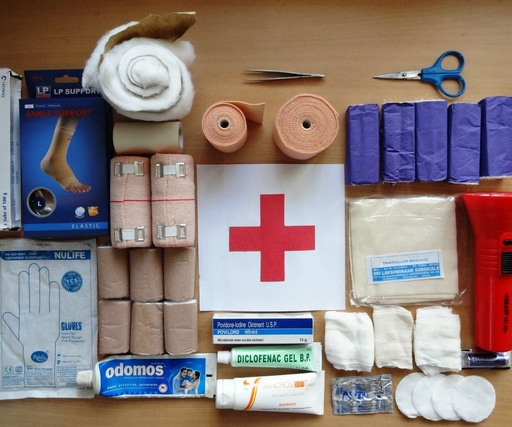 Certificate in Medical Dressing Technician (CMDT)